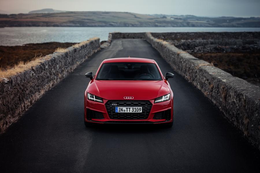  Audi TTS Coupe (8S) 2018 года  (WW) (фото 49 из 254)